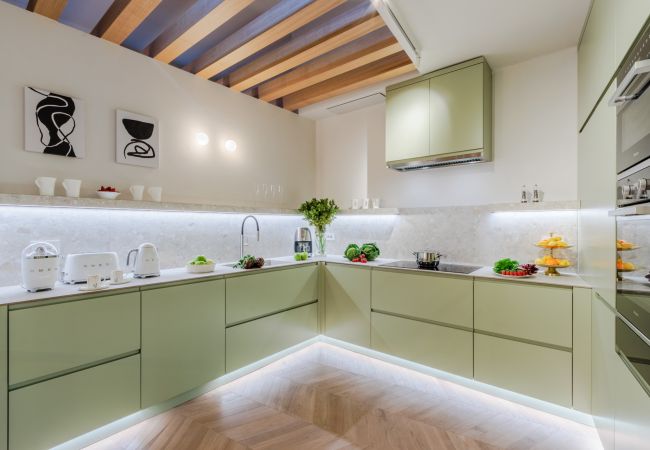 Apartment in Lucca - Casa Silvestro Modern Spacious 3 Bedrooms Luxury Apartment inside the Walls of Lucca Apartment in Lucca - Casa Silvestro Modern Spacious 3 Bedrooms Luxury Apartment inside the Walls of Lucca