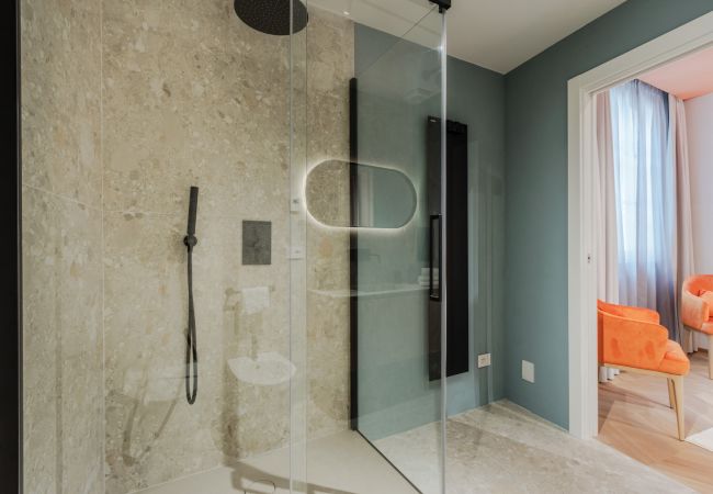 Apartment in Lucca - Victory Penthouse Contemporary 3 Bedroom Luxury Apartment with Balcony in Lucca Apartment in Lucca - Victory Penthouse Contemporary 3 Bedroom Luxury Apartment with Balcony in Lucca