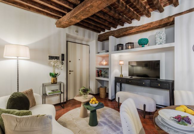 Apartment in Lucca - Casa Genny convenient 1 bedroom apartment inside the walls of Lucca Apartment in Lucca - Casa Genny convenient 1 bedroom apartment inside the walls of Lucca