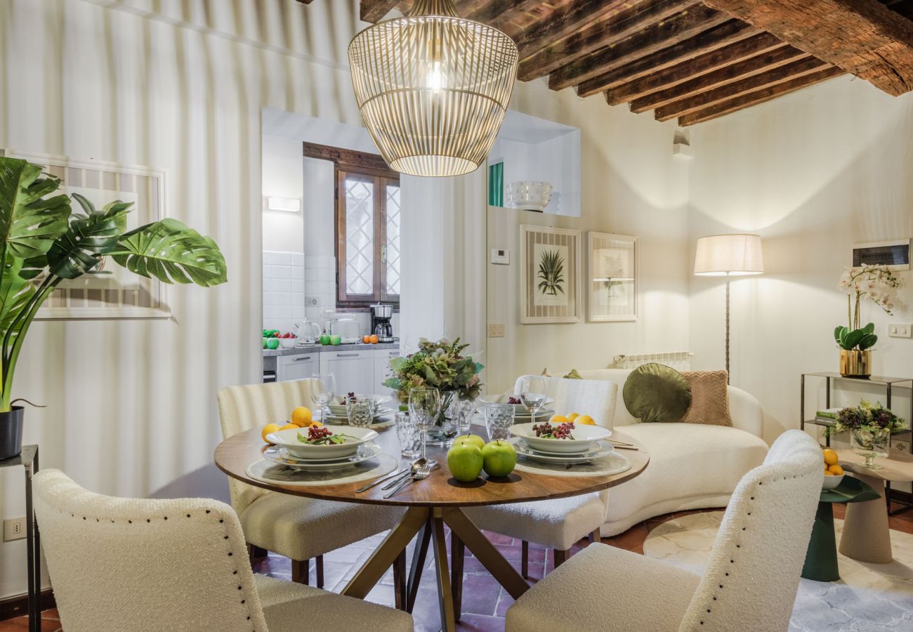 Apartment in Lucca - Casa Genny convenient 1 bedroom apartment inside the walls of Lucca Apartment in Lucca - Casa Genny convenient 1 bedroom apartment inside the walls of Lucca