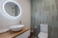 Apartment in Valencia / València - The J. Sorolla Apartment V | AC & WiFi | 4 Guests |
