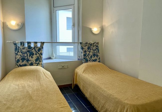 Apartment in L'Escala - PASSEIG DEL MAR 03 Apartment in L'Escala - PASSEIG DEL MAR 03