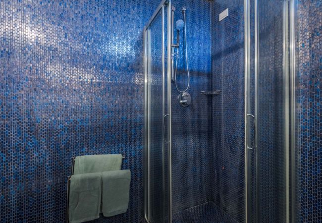 Apartment in Lucca - De Nobili Penthouse, Luxury Apartment with Elevator inside the Walls of Lucca Apartment in Lucca - De Nobili Penthouse, Luxury Apartment with Elevator inside the Walls of Lucca