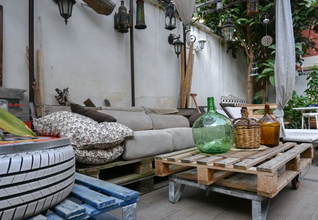 Apartment in Madrid - Cozy studio with pool in Ciudad Lineal  Apartment in Madrid - Cozy studio with pool in Ciudad Lineal