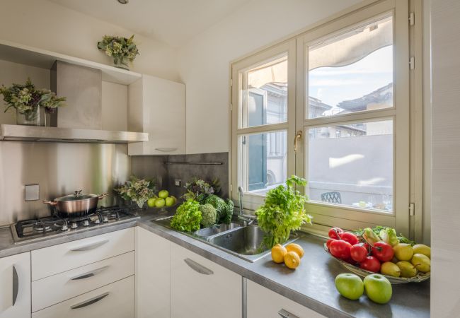 Apartment in Lucca - Elegant Modern Apartment with Terrace in Historic Lucca Apartment in Lucca - Elegant Modern Apartment with Terrace in Historic Lucca