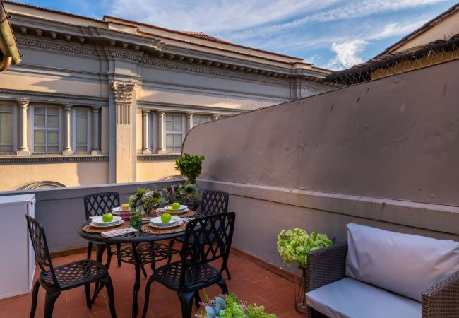 Apartment in Lucca - Elegant Modern Apartment with Terrace in Historic Lucca Apartment in Lucca - Elegant Modern Apartment with Terrace in Historic Lucca