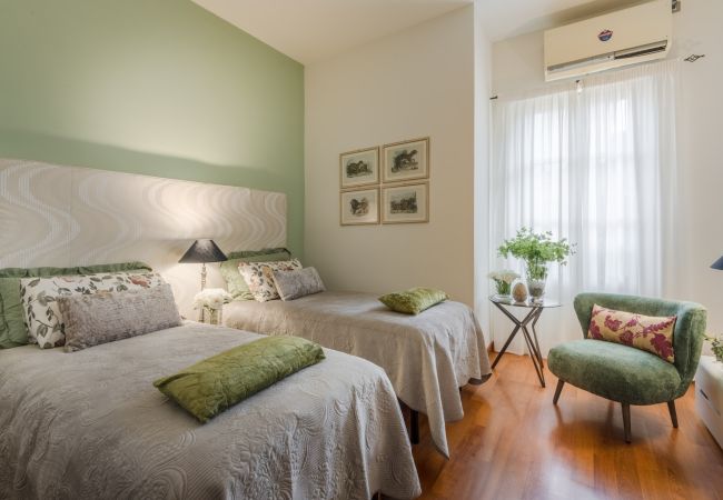 Apartment in Lucca - Elegant Modern Apartment with Terrace in Historic Lucca Apartment in Lucca - Elegant Modern Apartment with Terrace in Historic Lucca