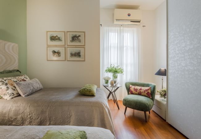 Apartment in Lucca - Elegant Modern Apartment with Terrace in Historic Lucca Apartment in Lucca - Elegant Modern Apartment with Terrace in Historic Lucca