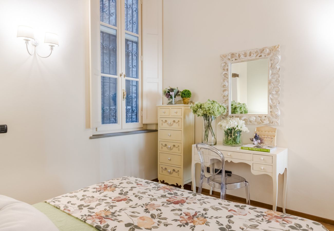 Apartment in Lucca - Smart 2 Bedrooms Apartment close to Bus Terminal Apartment in Lucca - Smart 2 Bedrooms Apartment close to Bus Terminal