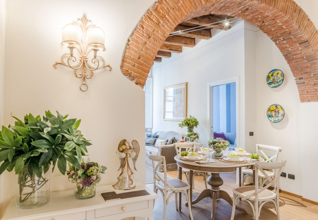 Apartment in Lucca - Smart 2 Bedrooms Apartment close to Bus Terminal Apartment in Lucca - Smart 2 Bedrooms Apartment close to Bus Terminal