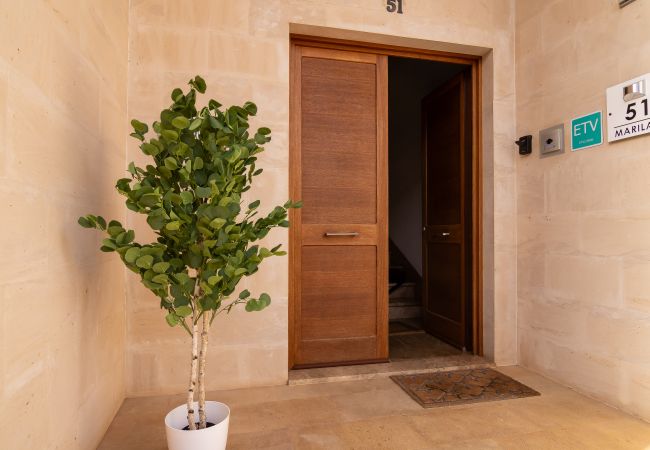 House in Muro - Town house with all amenities 275 House in Muro - Town house with all amenities 275