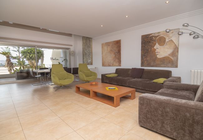 House in Muro - Town house with all amenities 275 House in Muro - Town house with all amenities 275