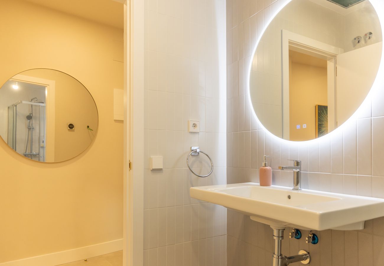 Studio in Madrid - Liria: A Space of Elegance and Comfort in the Heart of the City Studio in Madrid - Liria: A Space of Elegance and Comfort in the Heart of the City