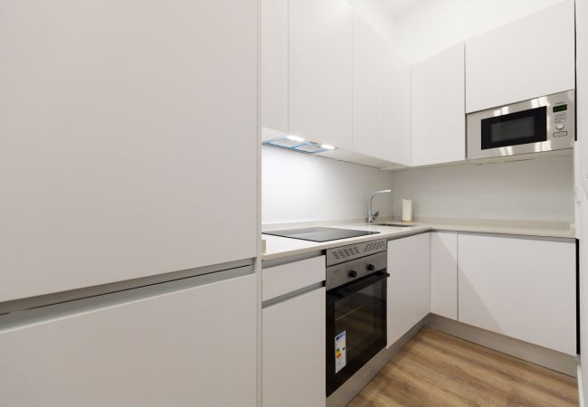Apartment in Madrid - Elegance and Functionality in San Bernardo: Apartment with En-Suite Bathrooms Apartment in Madrid - Elegance and Functionality in San Bernardo: Apartment with En-Suite Bathrooms