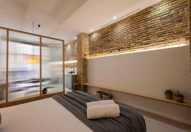 Apartment in Valencia - Design Studio with Natural Light in Ruzafa – Ground Floor by Florit Flats Apartment in Valencia - Design Studio with Natural Light in Ruzafa – Ground Floor by Florit Flats