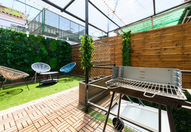 Rent by room in Madrid - La Paz: Room with Bolivian essence and comfort in Madrid Rent by room in Madrid - La Paz: Room with Bolivian essence and comfort in Madrid