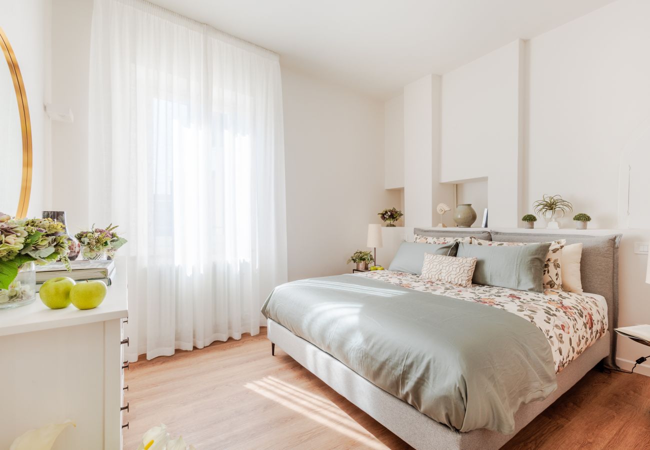 Apartment in Lucca - Modern Elegance inside Lucca Walls – with Terrace Apartment in Lucca - Modern Elegance inside Lucca Walls – with Terrace