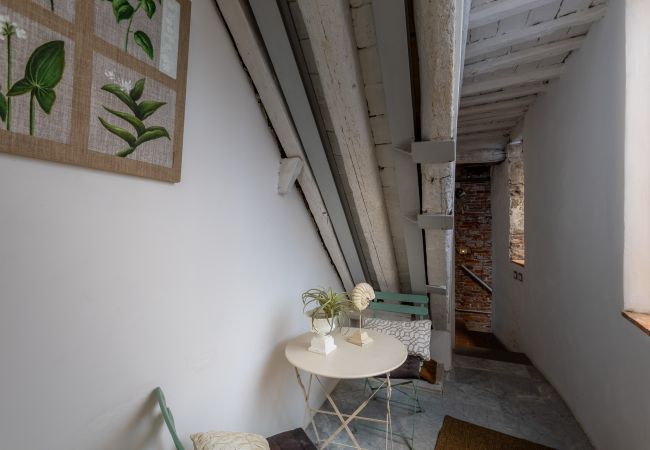 Apartment in Lucca - Smart and Convenient Fully Air Conditioned Apartment  Apartment in Lucca - Smart and Convenient Fully Air Conditioned Apartment