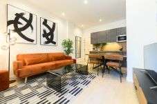 Apartment in Madrid - (AGU230) 4 bedroom and 4 bathroom apartment in La Latina, Madrid