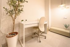 Apartment in Madrid - Unique Style Apartment with Bar-Bar in Madrid