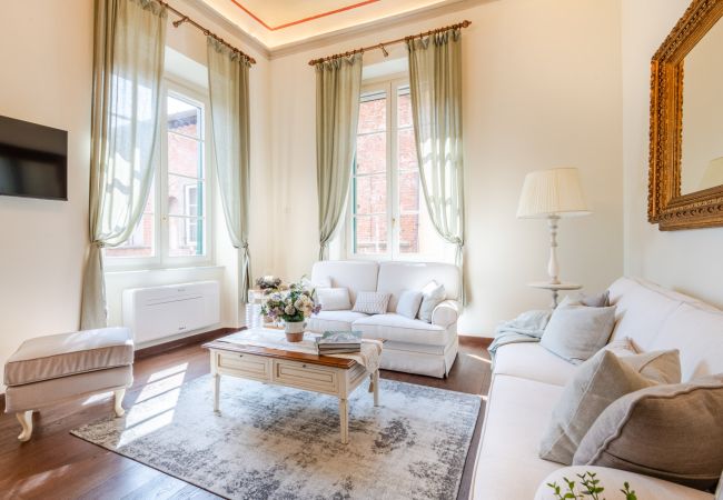 Apartment in Lucca - Bright and Central Apartment in Lucca Apartment in Lucca - Bright and Central Apartment in Lucca
