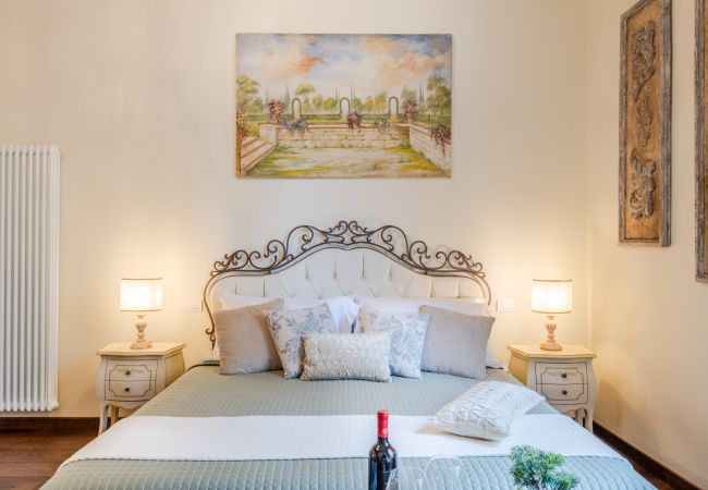 Apartment in Lucca - Bright and Central Apartment in Lucca Apartment in Lucca - Bright and Central Apartment in Lucca