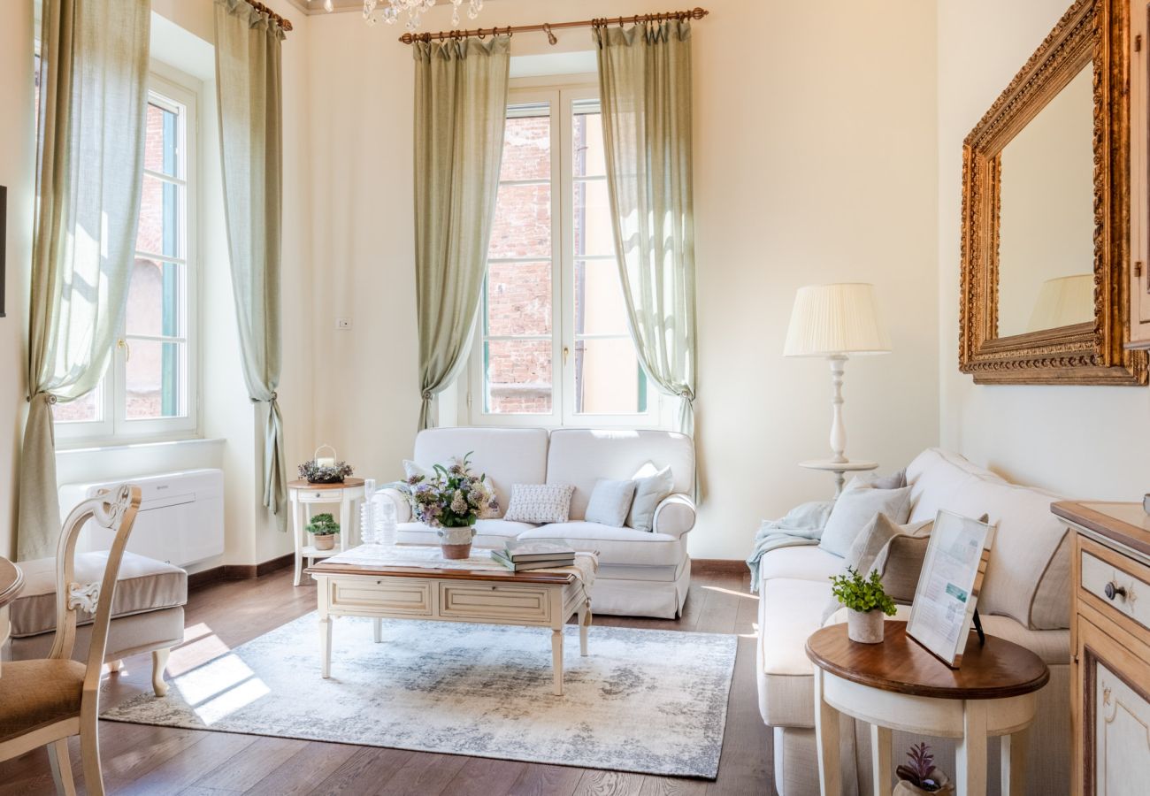 Apartment in Lucca - Bright and Central Apartment in Lucca Apartment in Lucca - Bright and Central Apartment in Lucca