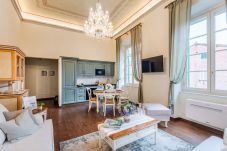 Apartment in Lucca - Bright and Central Apartment in Lucca