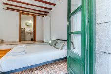 Studio in Gerona/Girona - Ballesteries 34