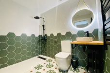 Apartment in Valencia / València - Beach Apartment | 1BR | 2 Guests | AC & WIFI
