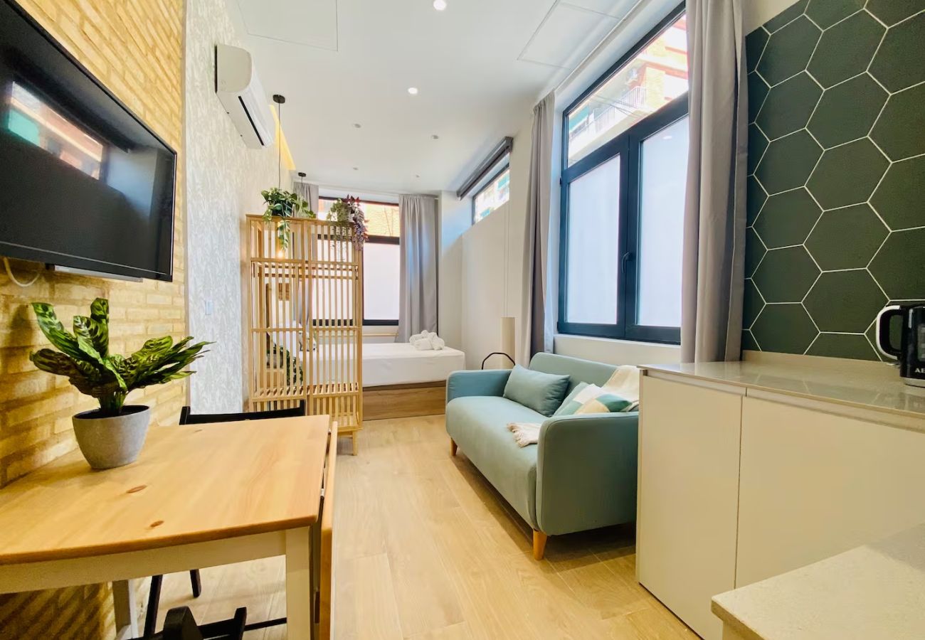 Apartment in Valencia / València - The Cabanyal Suites 02 by Florit Flats