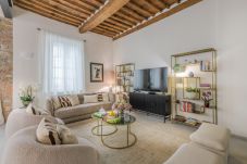 Apartment in Lucca - Contemporary 3 Bedrooms Luxury Apartment in Lucca