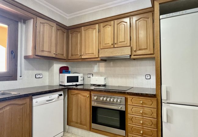 Апартаменты на L'Escala - MUSEU BAIXOS 4D Апартаменты на L'Escala - MUSEU BAIXOS 4D