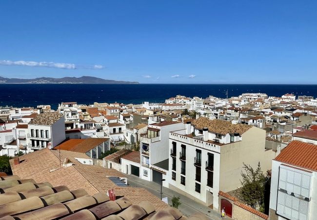 Апартаменты на L'Escala -   Апартаменты на L'Escala -