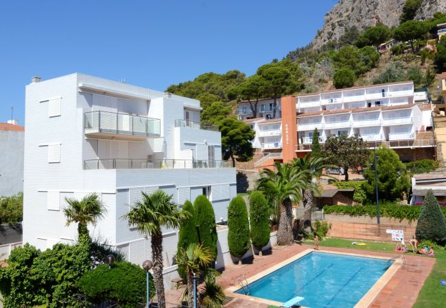 Апартаменты на Estartit - TORROELLA 89 BX-2 Апартаменты на Estartit - TORROELLA 89 BX-2