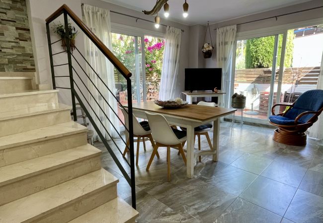 Апартаменты на Estartit - TORROELLA 89 BX-2 Апартаменты на Estartit - TORROELLA 89 BX-2