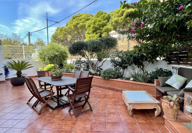 Апартаменты на Estartit - TORROELLA 89 BX-2 Апартаменты на Estartit - TORROELLA 89 BX-2