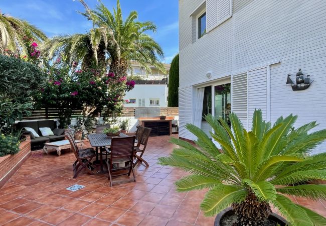 Апартаменты на Estartit - TORROELLA 89 BX-2 Апартаменты на Estartit - TORROELLA 89 BX-2