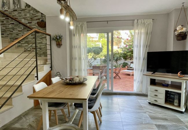 Апартаменты на Estartit - TORROELLA 89 BX-2 Апартаменты на Estartit - TORROELLA 89 BX-2