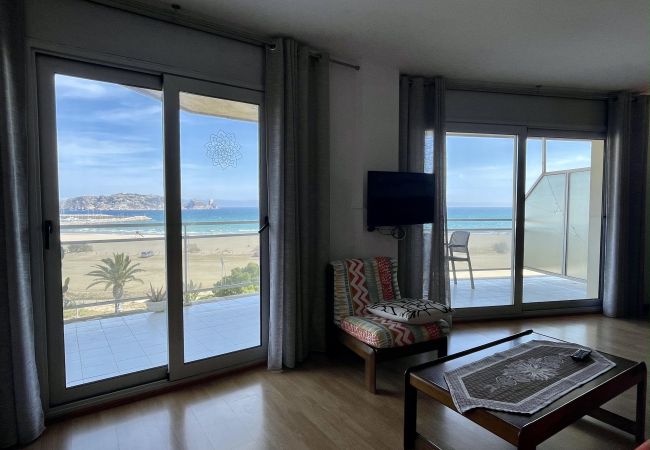 Апартаменты на Estartit - MEDES PLATJA 5-3 Апартаменты на Estartit - MEDES PLATJA 5-3