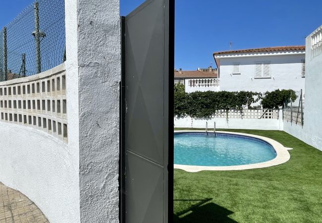 Дом на L'Escala - HOUSE LA VINYA 16 3D Дом на L'Escala - HOUSE LA VINYA 16 3D