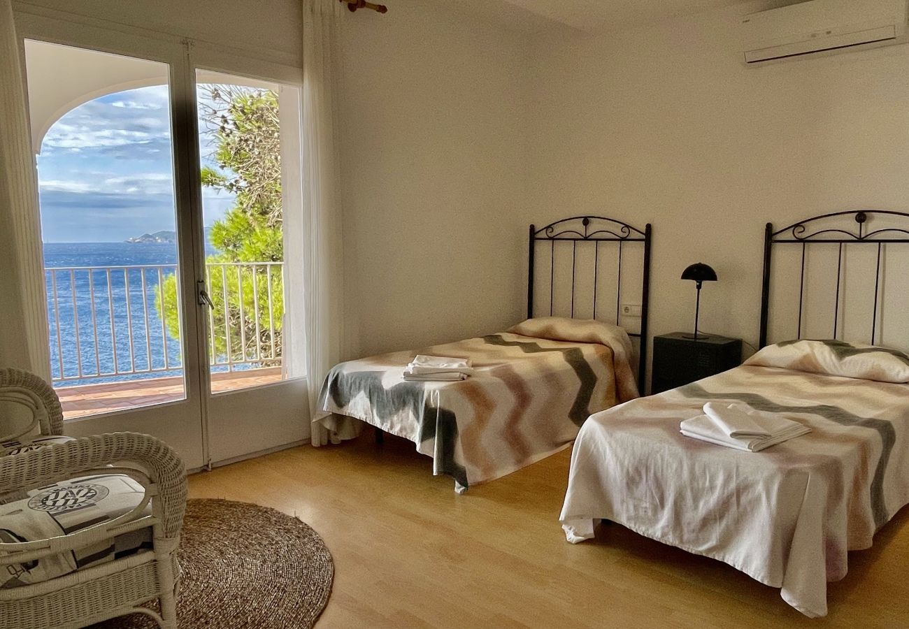 Дом на Эстартит / Estartit - VILLA NARCOL Дом на Эстартит / Estartit - VILLA NARCOL