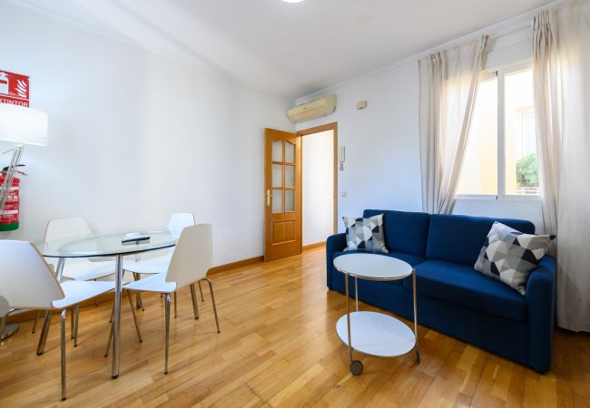 Апартаменты на Madrid - M (DFO214) Apartamento en el Museo Reina Sofía - A Апартаменты на Madrid - M (DFO214) Apartamento en el Museo Reina Sofía - A