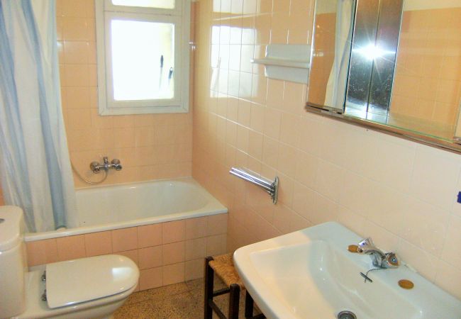 Апартаменты на Estartit - CAP CASTELL 6A Апартаменты на Estartit - CAP CASTELL 6A