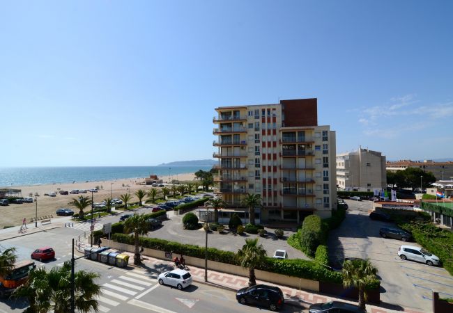 Апартаменты на Estartit - CAP CASTELL 6A Апартаменты на Estartit - CAP CASTELL 6A