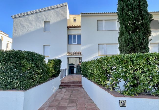 Апартаменты на L'Escala -   Апартаменты на L'Escala -