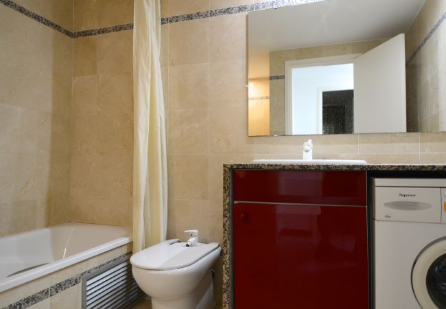 Апартаменты на Estartit - ILLA MAR D'OR 131 Апартаменты на Estartit - ILLA MAR D'OR 131