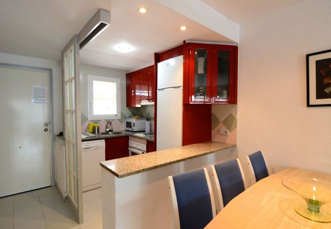 Апартаменты на Estartit - ILLA MAR D'OR 148 Апартаменты на Estartit - ILLA MAR D'OR 148