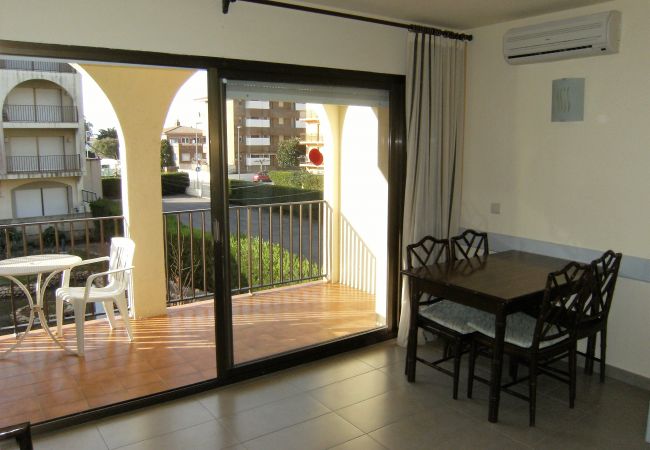 Апартаменты на Estartit - JARDINS DEL MAR 48 Апартаменты на Estartit - JARDINS DEL MAR 48