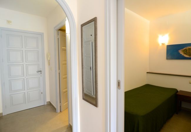 Апартаменты на Estartit - JARDINS DEL MAR 48 Апартаменты на Estartit - JARDINS DEL MAR 48